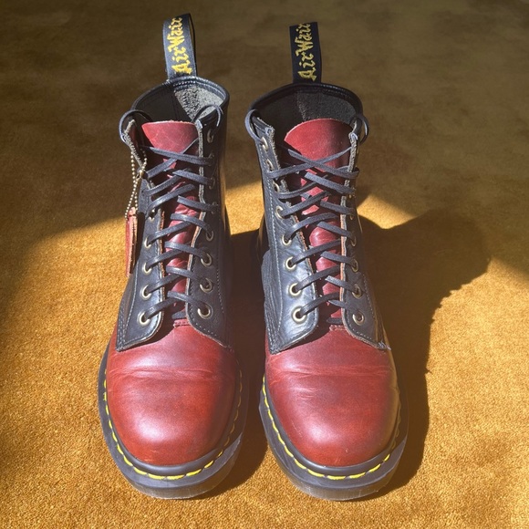 DR MARTENS 1460 Made in England Horween Leather Boots - Dublin Two Tone - Picture 12 of 12